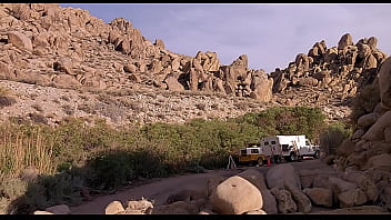 Ataque Dos Vermes Malditos (dublado)