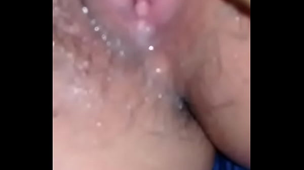 Elle Esta Bien Esxitada