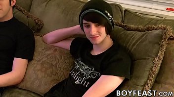 Young Men Kiss Before Performing Sloppy Oral And Handy Time