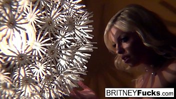 Sexy Blonde In A Retro Tease And Solo - pussy, tits, blonde, babe, pornstar, ass, bigtits, masturbation, solo, puba, britney-amber - Video 2458749