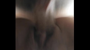 Follando Desde Abajo