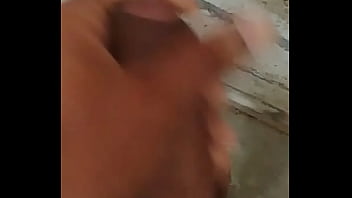 Nathan Clement, Masturbandome