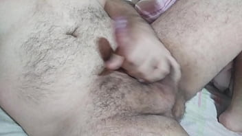 My Little Friend - hairy, gay, gordo, little-dick, small-dick, small-cock, litte-cock, pau-pequeno, chub-boy - Video 2667637