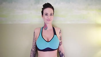 Brooke Lyn Rose, Sexy Gym Trainer, Showing Off Her Big Tits And Body.