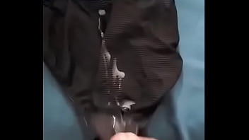 Ejac Sur Petite Culotte