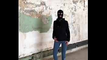 Magda Squirts In Public Construction