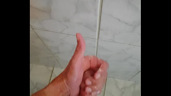 Gozando No Banho - masturbation, punheta, leitinho, gozando, soloboy - Video 2660246