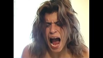 Panameña Sunny (luli) - Le Da Asco Mamar Y Cierra Los Ojos Para No Ver Al Panzón Que Se La Culea