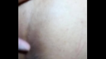 Mi Prima Me Jalo A Su Cuarto A Coger Mientras Tiembla