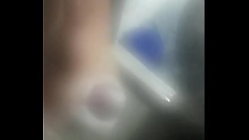 Paja En Baño - paja, soloboy, macho-pajero - Video 2728986