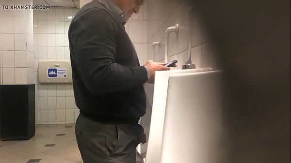 Toilet, Soloboy, Psy - Unknown - 2025 - Incredible - Experience - Video 2727756