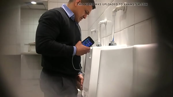Toilet, Soloboy - Unknown - 2025 - Hot - Scene - Video 2659517