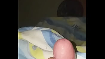 Novinho Roludo Batendo Volta Redonda - soloboy, novinho, pirocao, volta-redonda-rj - Video 2446782