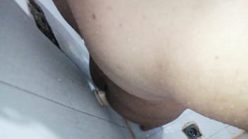 Dandome Placer Mientras Tomo Un Baño