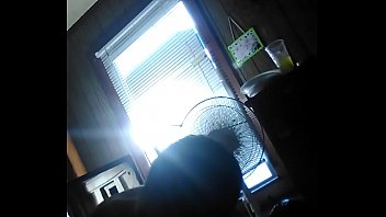 Jonathan Tonguing That Pussy Rite