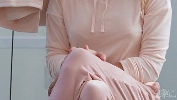 Small Tit Blonde Ts (nikki Vicious) Sucks Cock At The Gym - Transangels