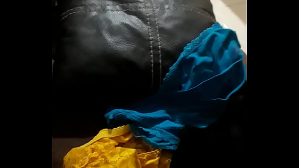 Me Robé Lencería De Mi Vecina
