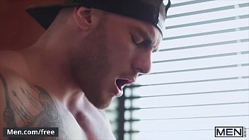 (william Seed) Bringing His Huge Cock Over To The Hungry San' Soft Lips - - Follow And Watch William Seed At