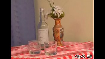 Spicy Bimbo Helen Gives Wang A Nice Sucking