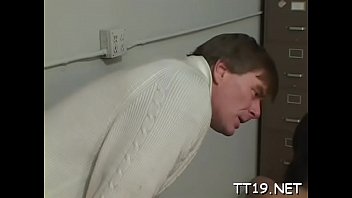 Extraordinary Brunette Kiony Blowing Good