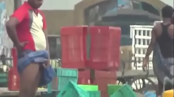 Pissing In Public - cock, public, gay - Video 2638138