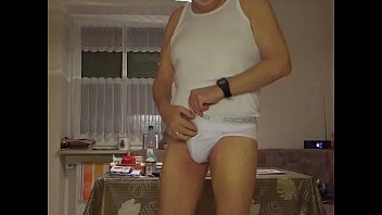 Ich Zeige Mich In Meinem Weißen Hom Slip Mit Eingriff