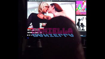 Daqniella-69 - Sexy-shemale-cul-bandant