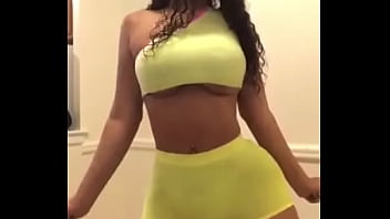 Essa Tava Mexe Com Qualquer Um