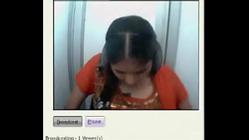 Tamil Gal With Nice Boobs On Cam ...