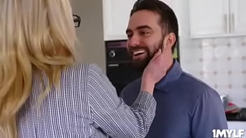 Horny Hospitality For A Seductive Guest2 - Video 1084542