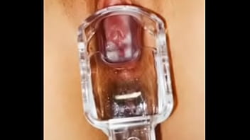Play Slut Wife' Pussy With Speculum