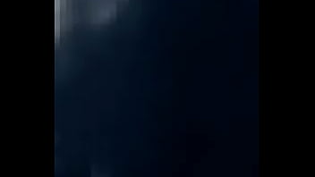 Me Masturba A Dos Manos