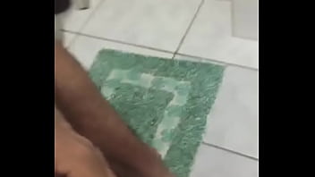 Vitao Batendo Uma No Banheiro