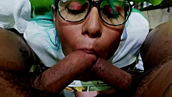 Mexicana Haciendo Doble Penetración Con Sus Compañeros De La Universidad, Le Entran Dos Vergas En La Boca Y En El Coñ...