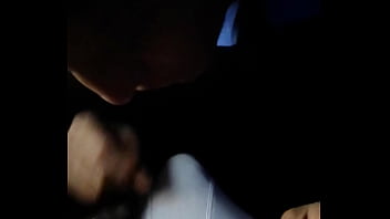 Rica Chupada En Cabina De Internet