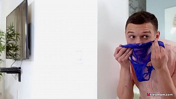 Blonde Bombshell Milf Casca Akashova Hops On Young Dick