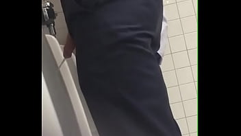 Gay, Piss, Fart, Urinal - Gay - 2025 - Steamy - Show - Video 2689082