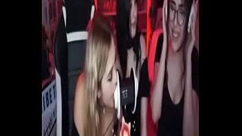 Lo Que Realmente Hacen Las Gamers