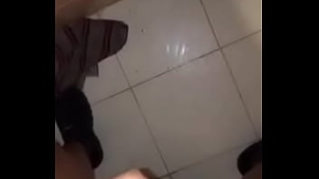 Manoseo Mi Verga Sin Circuncidar