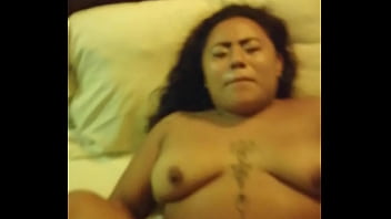 Gordita Cogelona - motel, morena, gordita - Video 2606308