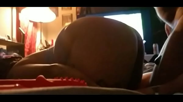 Bubble Booty Milf