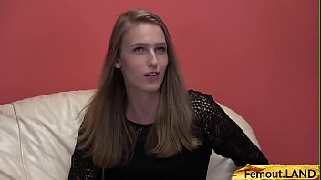 Amateur Blonde Trap Shows Off His Bumhole