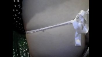 En Hilo Y Vestidito Me La Ponen Fuerte