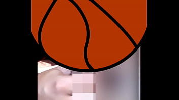 Mamando O Novinho Pauzudo No Carro