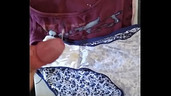 Corrida En Bragas De Mi Mujer 121