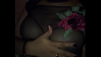 Morena De Senos Hermosos