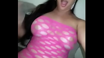 Rebekah Vaz Mostrando O Pau