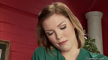 Big Cock Shemale Anal Fucks Masseuse