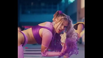 Luísa Sonza Semi Nua Mostrando Seu Belo Rabo Em Novo Clipe