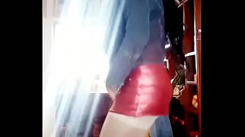 Este Culo Lo Heredé De Mi Mama